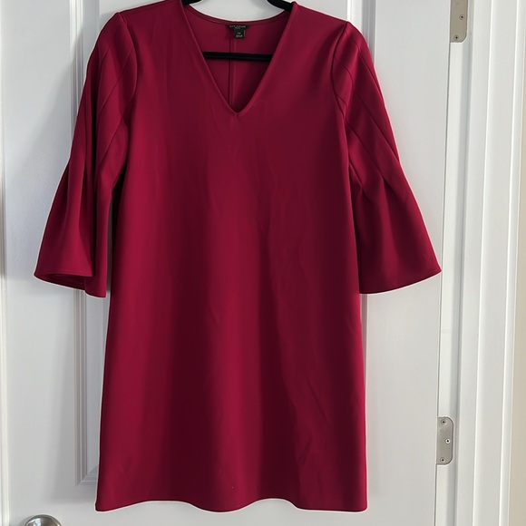 Ann Taylor Dress - Picture 2 of 2